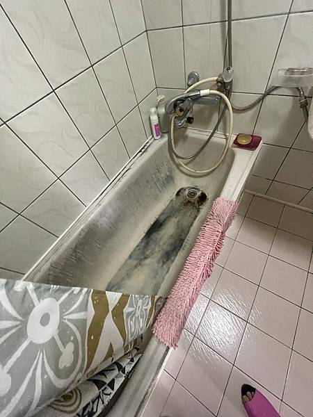 ｜浴室翻新｜民本街翻修－浴缸改淋浴門