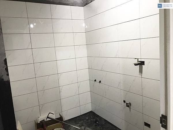 ｜浴室翻新｜民本街翻修－浴缸改淋浴門
