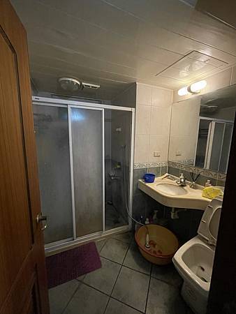 開箱高雄20年漏水浴室翻修記心得全紀錄 開箱高雄20年漏水浴室翻修記心得全紀錄