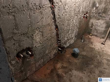 ｜浴室翻新｜拆除浴缸、乾濕分離淋浴門規劃－仁孝路翻修