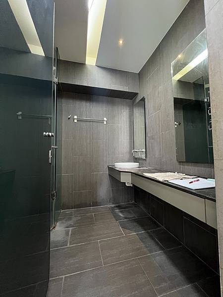 浴室翻新1.3坪埋壁式龍頭改管一般壁出水! 乾溼分離規劃 浴室翻新1.3坪埋壁式龍頭改管一般壁出水! 乾溼分離規劃