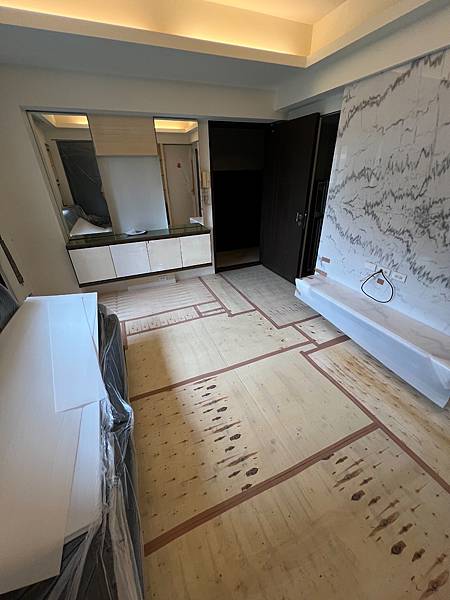 浴室翻新1.3坪埋壁式龍頭改管一般壁出水! 乾溼分離規 浴室翻新1.3坪埋壁式龍頭改管一般壁出水! 乾溼分離規