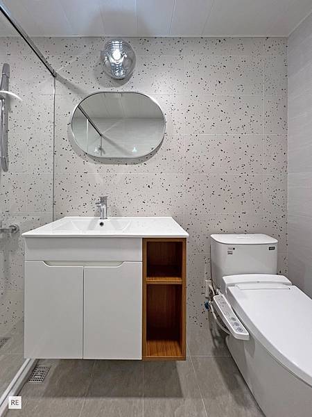 |浴室翻新|1.3坪|水磨石主題牆-乾溼分離規劃 |浴室翻新|1.3坪|水磨石主題牆-乾溼分離規劃