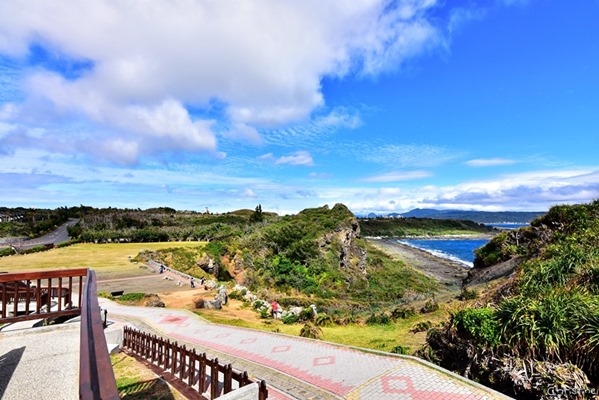墾丁 景點 貓鼻頭公園 貓岩 群礁海岸 墾丁國家公園 Christine 小叮嚀到處走跳 痞客邦