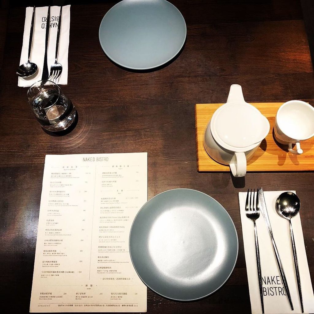 20181006_190216_0213.jpg 20181006_190216_0213.jpg