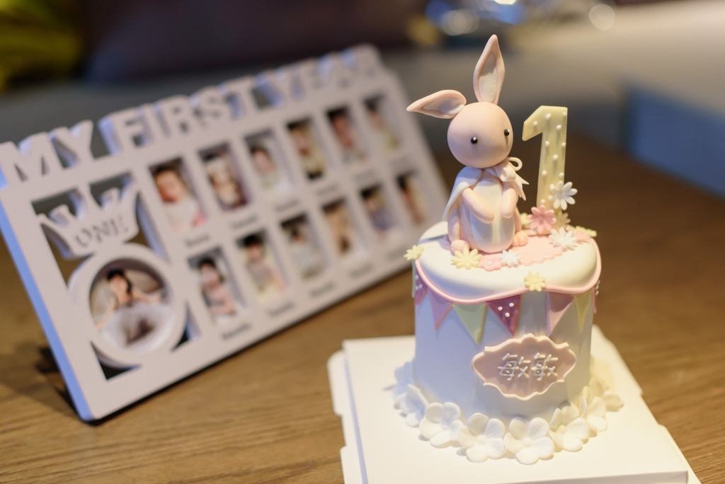 敏敏抓周_210324_0.jpg 敏敏抓周_210324_0.jpg