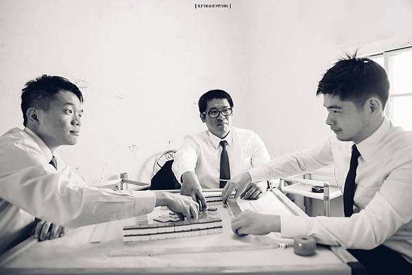 max001-49.jpg max001-49.jpg