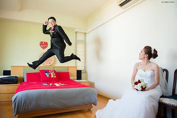 max001-7.jpg max001-7.jpg