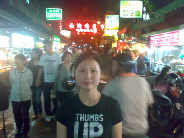 200905011062.jpg 200905011062.jpg