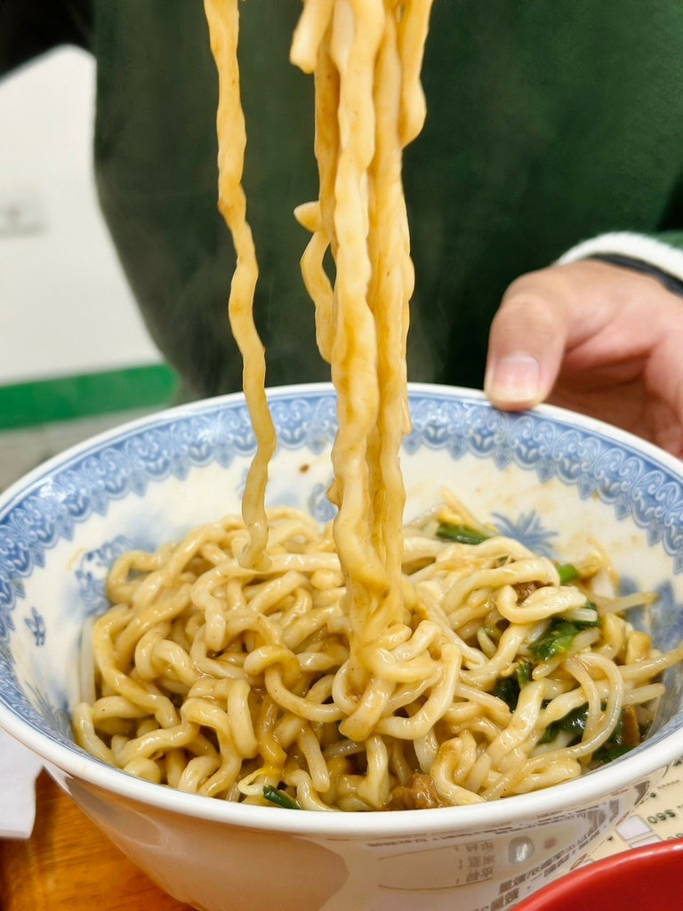 【桃園-米谷飯麵餃】十年老店美食推薦！探尋桃園龜山林口美食推