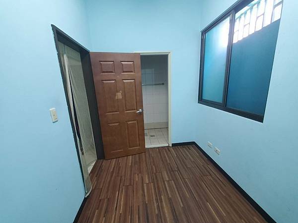 1133350.jpg 1133350.jpg