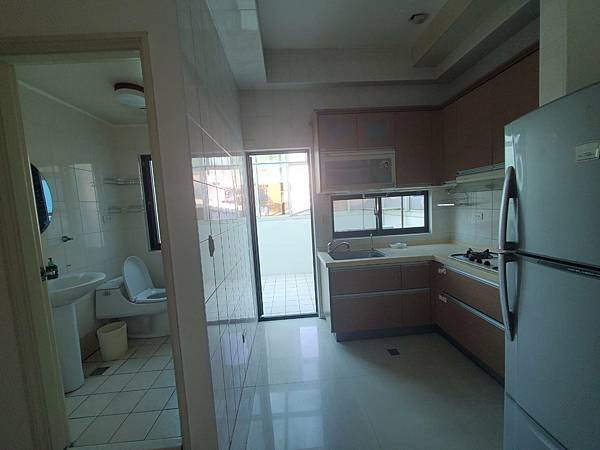 1133345.jpg 1133345.jpg