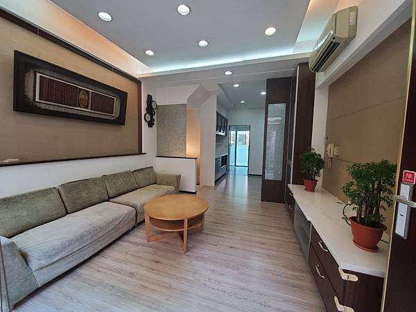 1133349.jpg 1133349.jpg