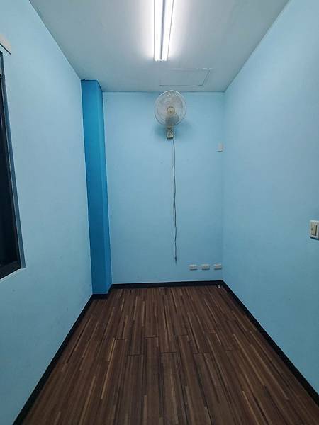 1133351.jpg 1133351.jpg