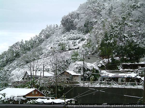 東埔溫泉下雪囉~帝綸露天湯