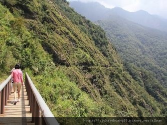 八通關古道 雲龍瀑布.jpg