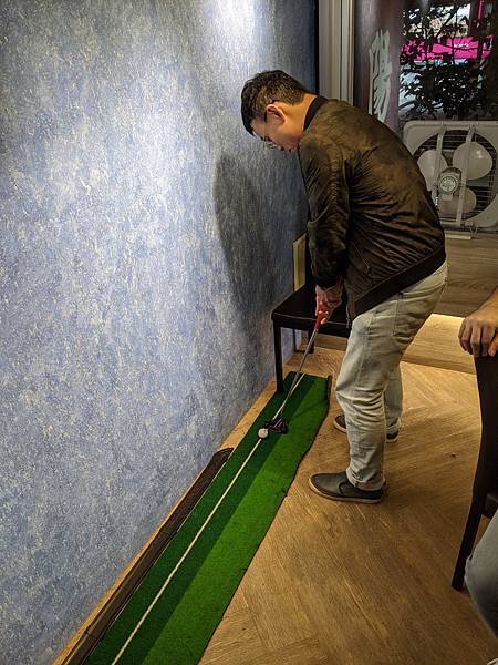 PXL_20201115_122813480.jpg PXL_20201115_122813480.jpg