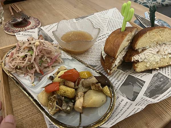 他思鄉你吃香:台北逸仙路的好吃夏威夷餐(Kame House 他思鄉你吃香:台北逸仙路的好吃夏威夷餐(Kame House