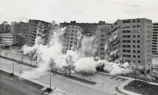 Pruitt-igoe_collapse-series_mod Pruitt-igoe_collapse-series_mod