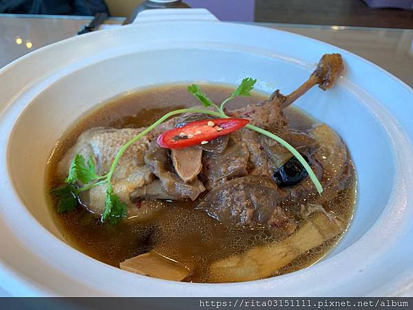 IMG_8909.jpg IMG_8909.jpg