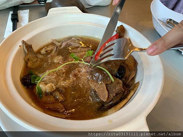 IMG_8913.jpg IMG_8913.jpg