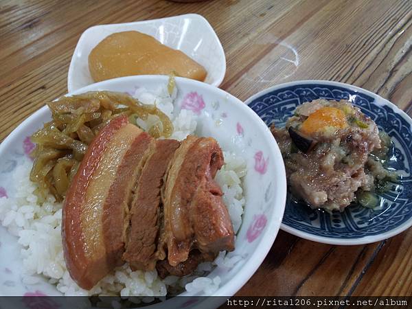 東坡鮮肉飯.jpg