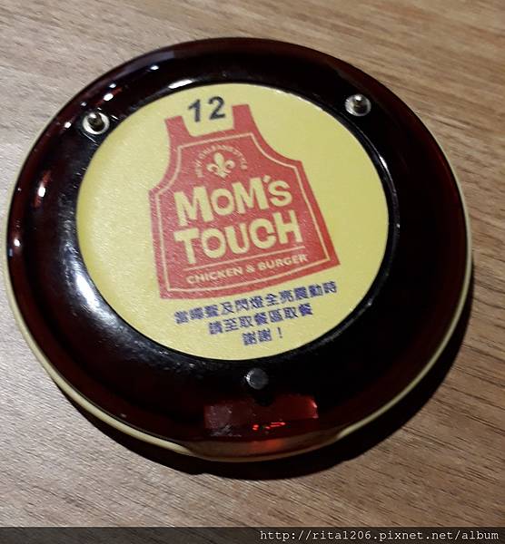 20180616MoM%5Cs TOUCH 夢時代 (2).jpg