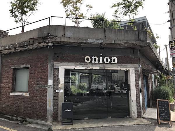 IMG_9880.JPG IMG_9880.JPG