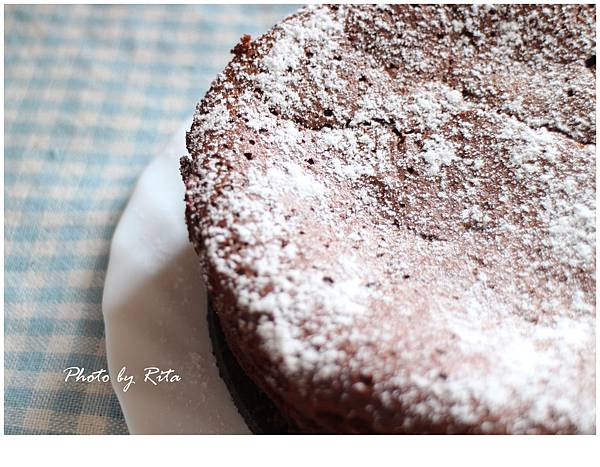 橄欖油巧克力蛋糕