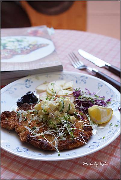 酥嫩煎肉排