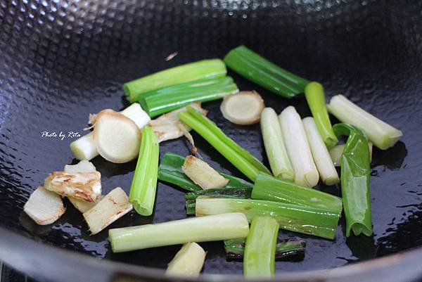 高麗菜乾燒小排