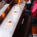 2012-03-07  l初十五的龍山寺 信眾及泥菩薩的讀經聲 有種說不出的超然l
