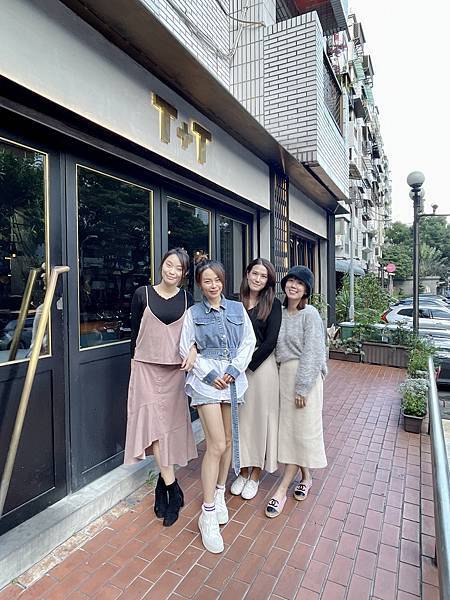 ［T+T］超難訂位米其林餐酒館｜經典招牌松露鴨肝車輪餅讓人念