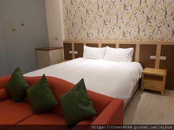 TW_臺灣花蓮〝視界民宿│雙人房，離火車站不遠的住宿地，提供
