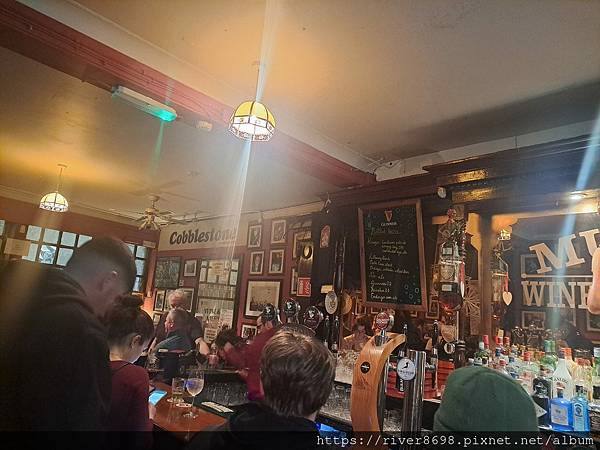 IRL_愛爾蘭〝愛爾蘭酒吧 The Cobblestone｜