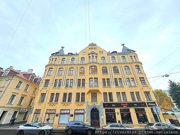 LVA_拉脫維亞里加〝舊城區景點|貓之屋、里加三兄弟、自由紀 LVA_拉脫維亞里加〝舊城區景點|貓之屋、里加三兄弟、自由紀