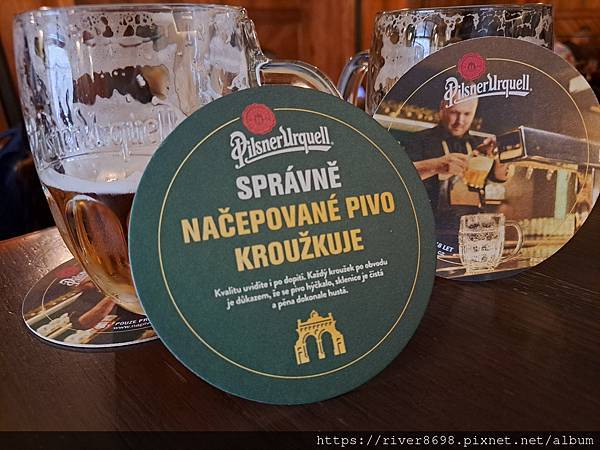 [食記] 捷克布拉格 U Glaubicu 燉牛肉捷克餃啤酒