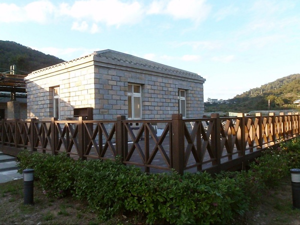 PB260819-800.jpg
