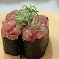櫻花白魚軍艦壽司