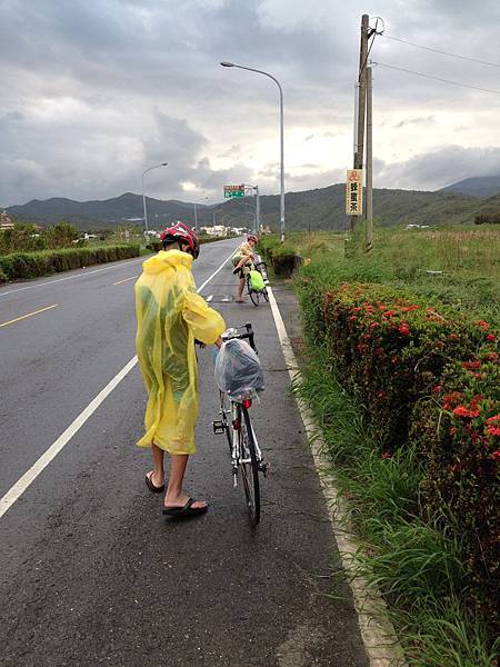 51不久雨就落下了.JPG