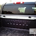 Hummer H3T