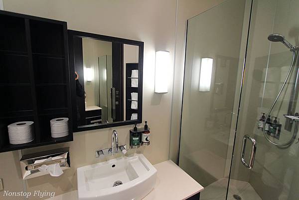 IMG_1653.jpg IMG_1653.jpg