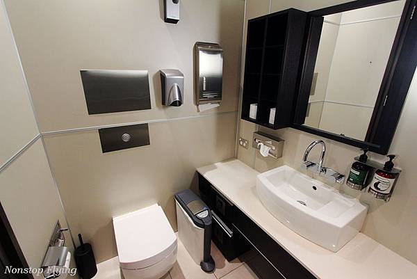 IMG_1651.jpg IMG_1651.jpg