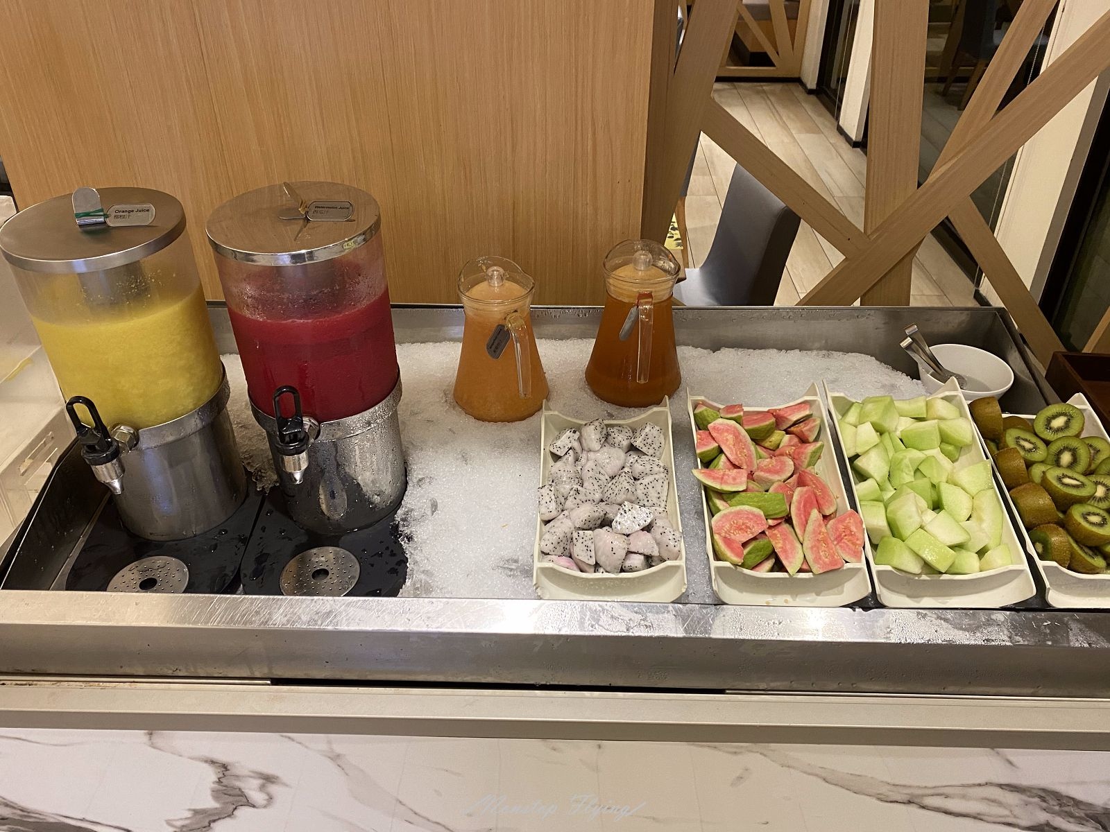 IMG_1800.jpg IMG_1800.jpg