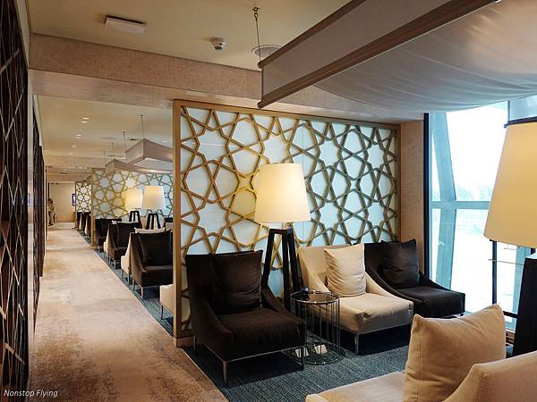 [分享] 曼谷(BKK) 卡達航空貴賓室