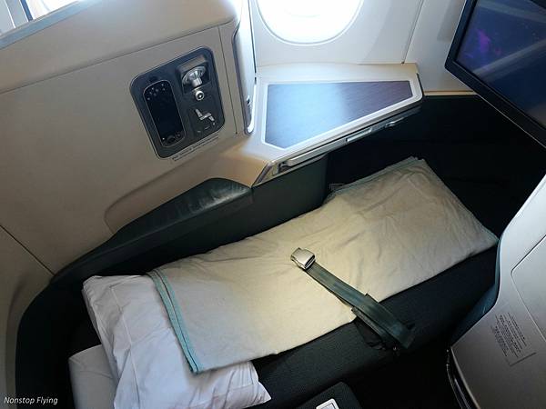 [分享] 國泰航空 CX367 PVG-HKG A350-900商務艙