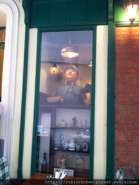 IMG_3242.JPG IMG_3242.JPG