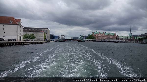 DSC_0505.JPG DSC_0505.JPG