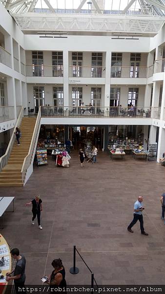 DSC_0377.JPG DSC_0377.JPG