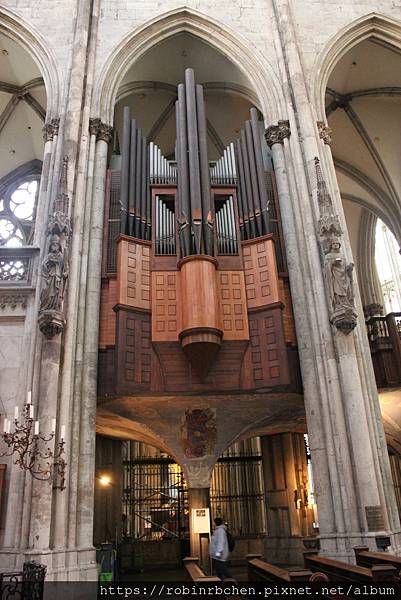 IMG_1984.JPG IMG_1984.JPG